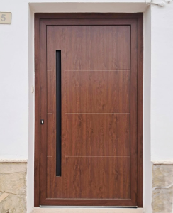 Puertas de calle en Jaén Úbeda y Linares