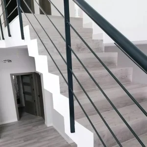 Escaleras porcelanico